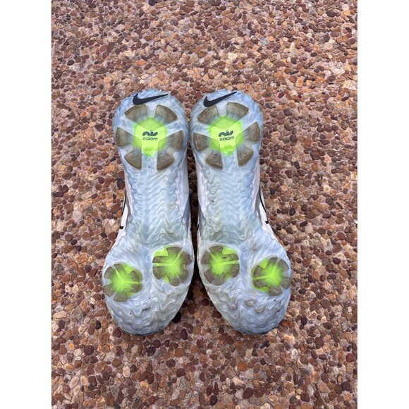 Nike infinity tour golf shoes - Picture 2 of 3